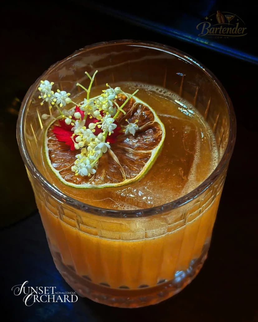 Quầy cocktail hội nghị khách hàng ngành bất động sản